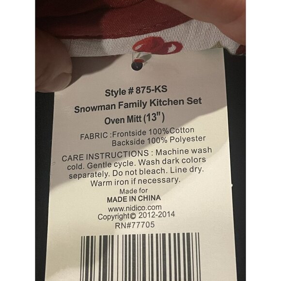 Poinsettia Holiday Kitchen Set:Oven Mitt & Towel 100% Cotton/Polyester Red&White - Picture 7 of 7